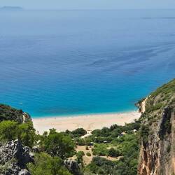 Und dann der Blick auf den Gjipe Beach