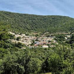 Start im Bergdorf Vuno