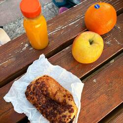 Breakfast break beside a lake in a large natural area. We ate the heavy things first