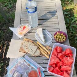 Frisch in 🇫🇷 angekommen, der 1. Snack am neuen Standort