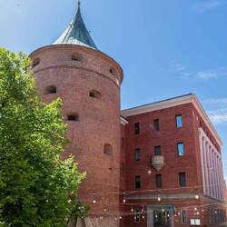Pulverturm und Kriegsmuseum