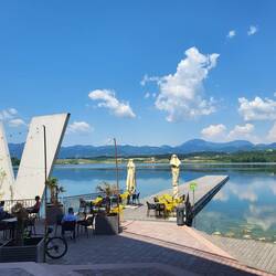 Am See bei Velenje.