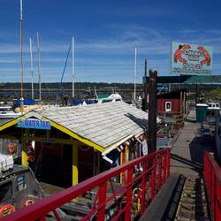 Campbell haven - Crabby Bob)s Seafood