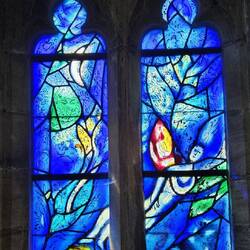...von dem Künstler Marc Chagall neu gestaltet.