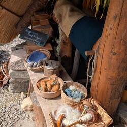 Drop spindles for spinning wool