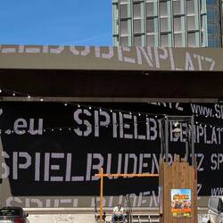 die Bühne am Spielbudenplatz