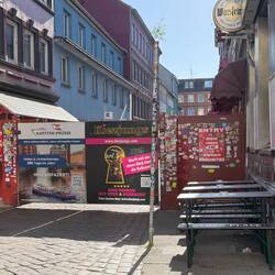 ... an der Herbertstraße, ...