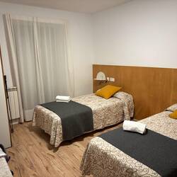 Tonight's room. Last night's fan didn't oscillate, but we didn't even have one the night before.