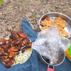 Poulet grillé, pain frit maison et morceau de boeuf offert 😁