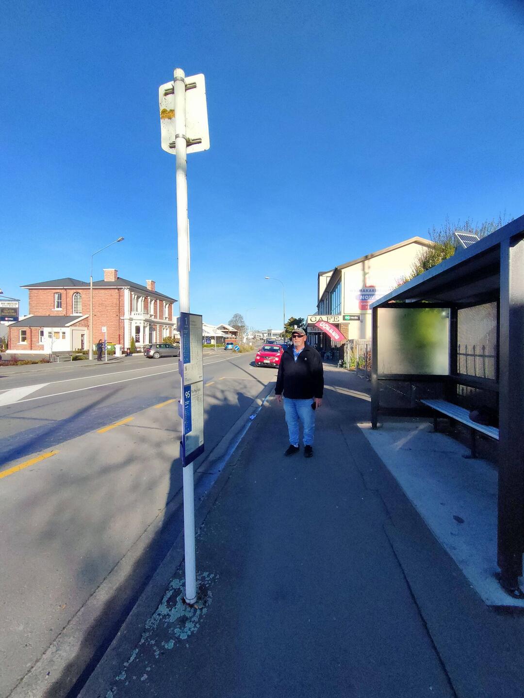 Waiting for bus 95 to Christchurch took 1 hr