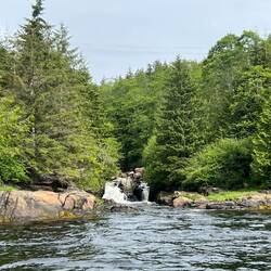 Small water fall from Ikt Lake
