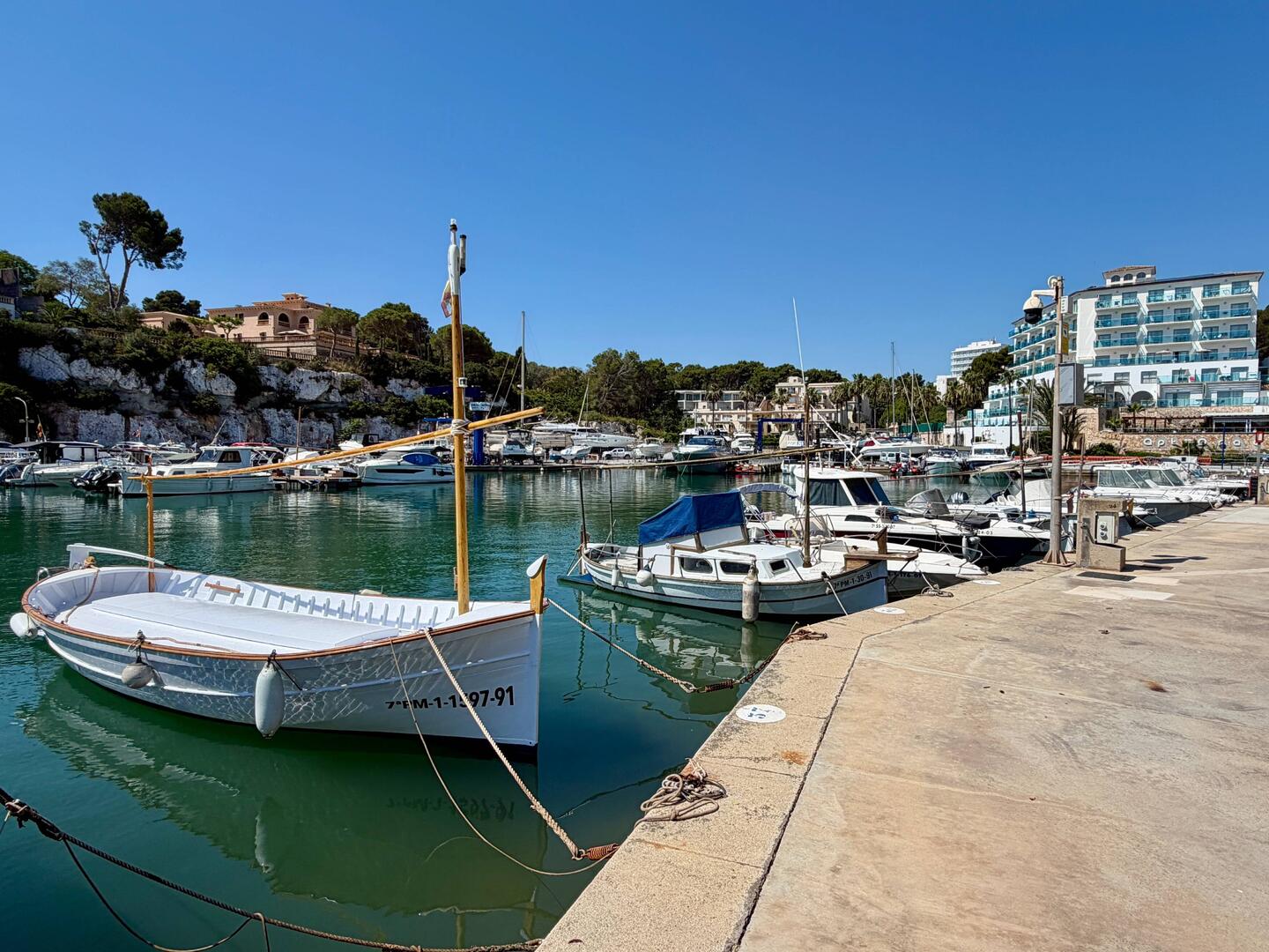 Hafen von Porto Cristo