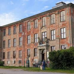 Schloss (wird renoviert)