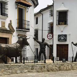 Two guys and a bull, Grazalema