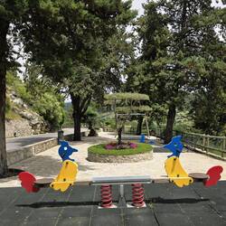 Ooh...a colorful seesaw 😊