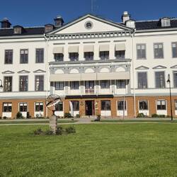 Ehem. Herrenhaus, jetzt Hotel...