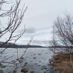 Vorne Wasser, hinten Eis
