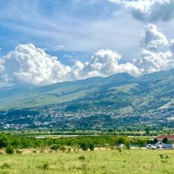 Gjirokastër en vue