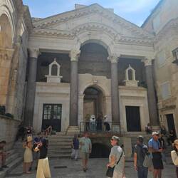 Entrance to the palace