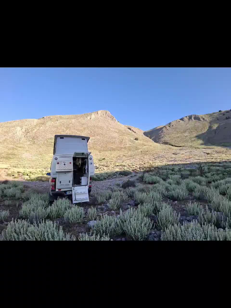 Vidéo-diaporama du réveil dans un lieu de rêve à la Sfakianopita pour se donner des forces