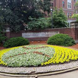 Vanderbilt Uni