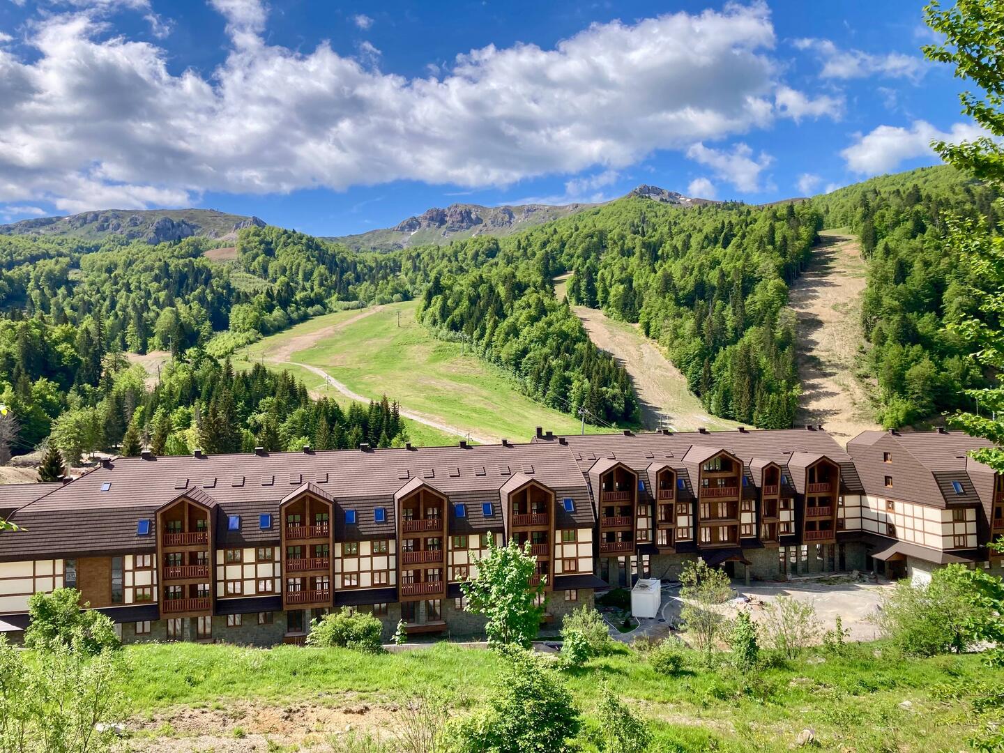 Skigebiet Kolaśin, zu sehen ist hier nur eine der Talstationen