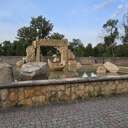 Fountain on the way to Hornillos