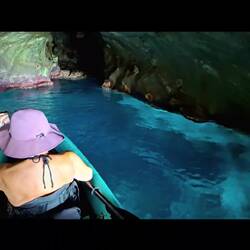 Vidéo-diaporama deuxième navigation dans les bleus et les grottes marines avec Franci