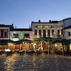 Alter Basar von Korça - heute mit Restaurants und Bars