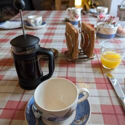 Last brekkie at the B&B