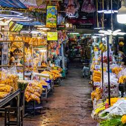 Bangkok's Flower Market, Pak Khlong Talat. 4th biggst flower market in the world.
