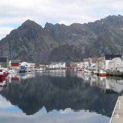 Der Hafen in Henningsvaer