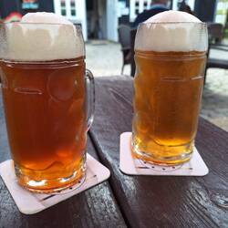 Lecker: Kellerbier und Helles