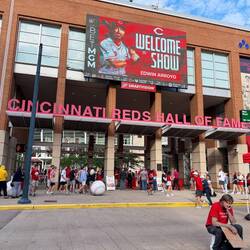 Heute spielen die Reds, alle strömen ins Stadion