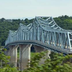 Eine Brücke über den Ohio