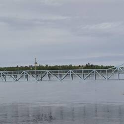 Grenzfluß Torneälv (S) bzw. Tornionjoki (F)