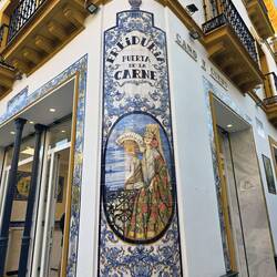Near Bendala Brasería