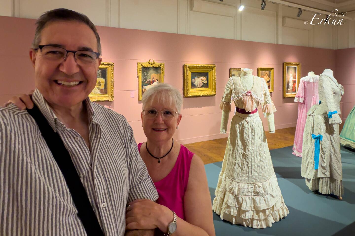 At the "Fashion & Painting" exhibition @ Arkas Sanat Alsancak — İzmir, Türkiye.