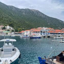 der "Hafen " Plaka