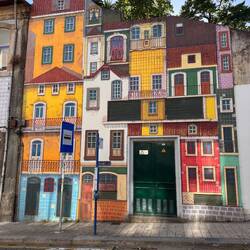 Mural “Porto Colors” by Francisco Fonseca