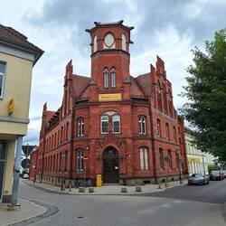 Das ehemalige Postamt in Burg