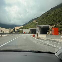 Tunneleinfahrt