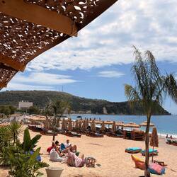Strandpromenade von Himare
