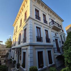 Ein italienisch wirkendes Hotel