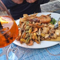 Abendessen auf dem Campingplatz