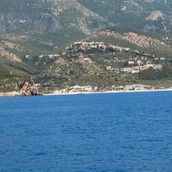 Burg und obere Stadt von Himare