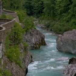 Übliche Straßenbreite auf Nebenstrecken
