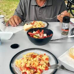 A g'scheites Frühstück