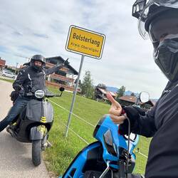 Here we are: unser erster Toto-Halt