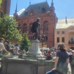 Instead of the pied piper, they have a violinist who removed frogs into the river using his violin